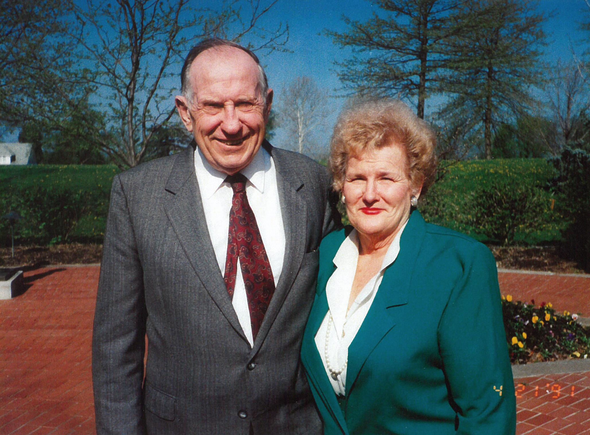 151 Vard and Elaine Maxfield CC